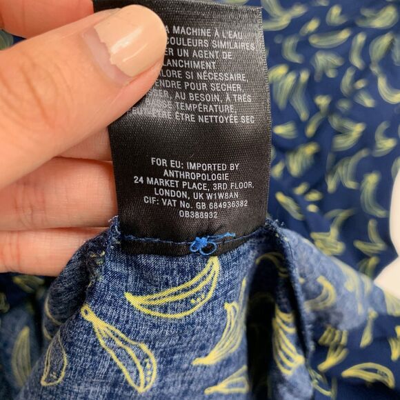 Maeve Blouse Womens 2 Navy Banana Print Sleeveless Button Up Rayon Anthropologie - Picture 9 of 11